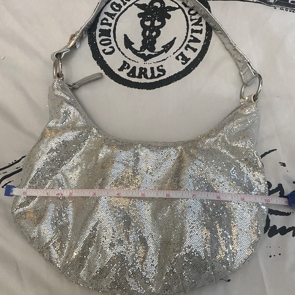2/$20 or Free with $35+ Bundle Silver Glitter Metallic Clutch Purse Hobo Handbag - Picture 3 of 6